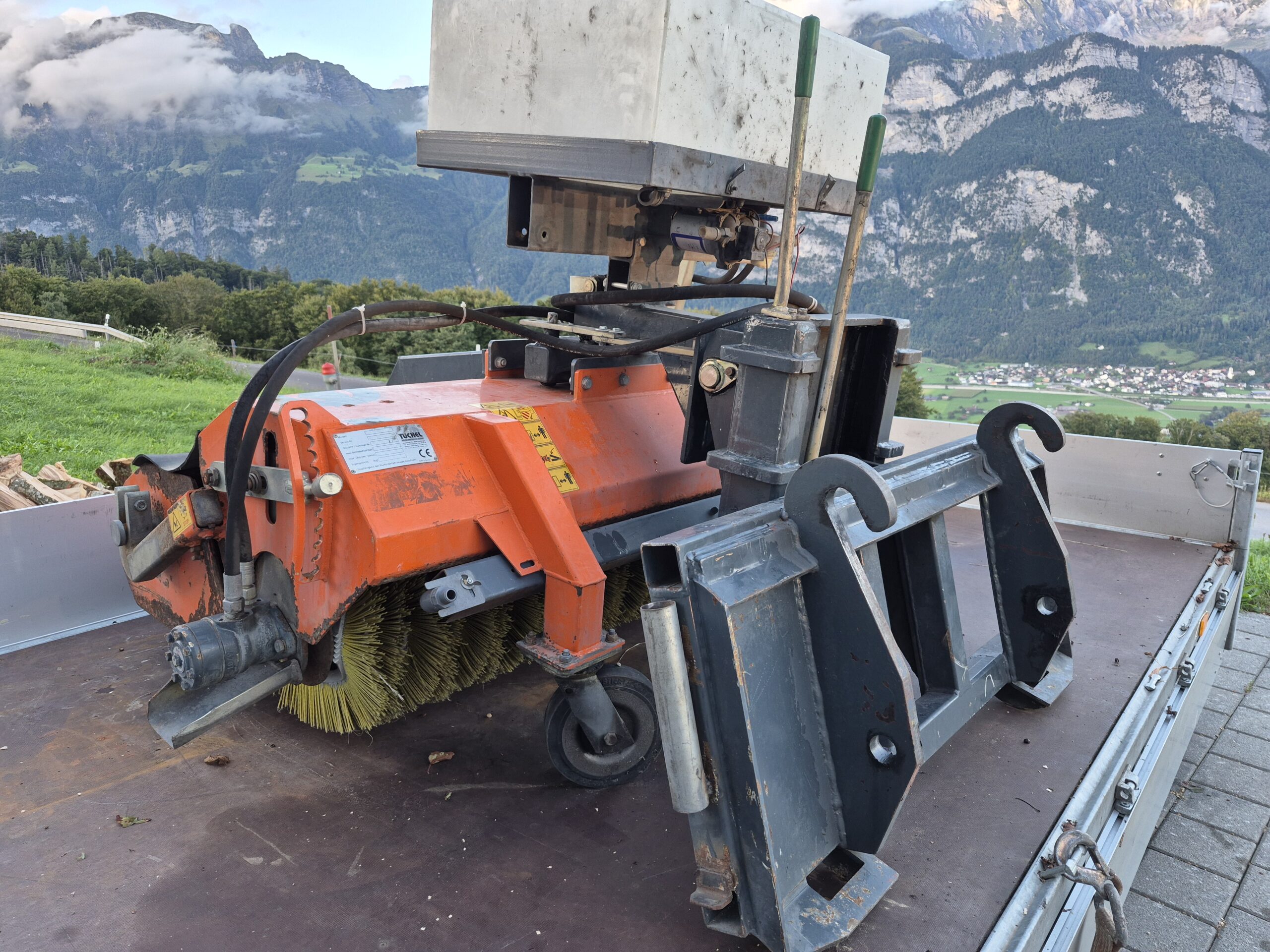 Tuchel Strassenbürste 1.35m