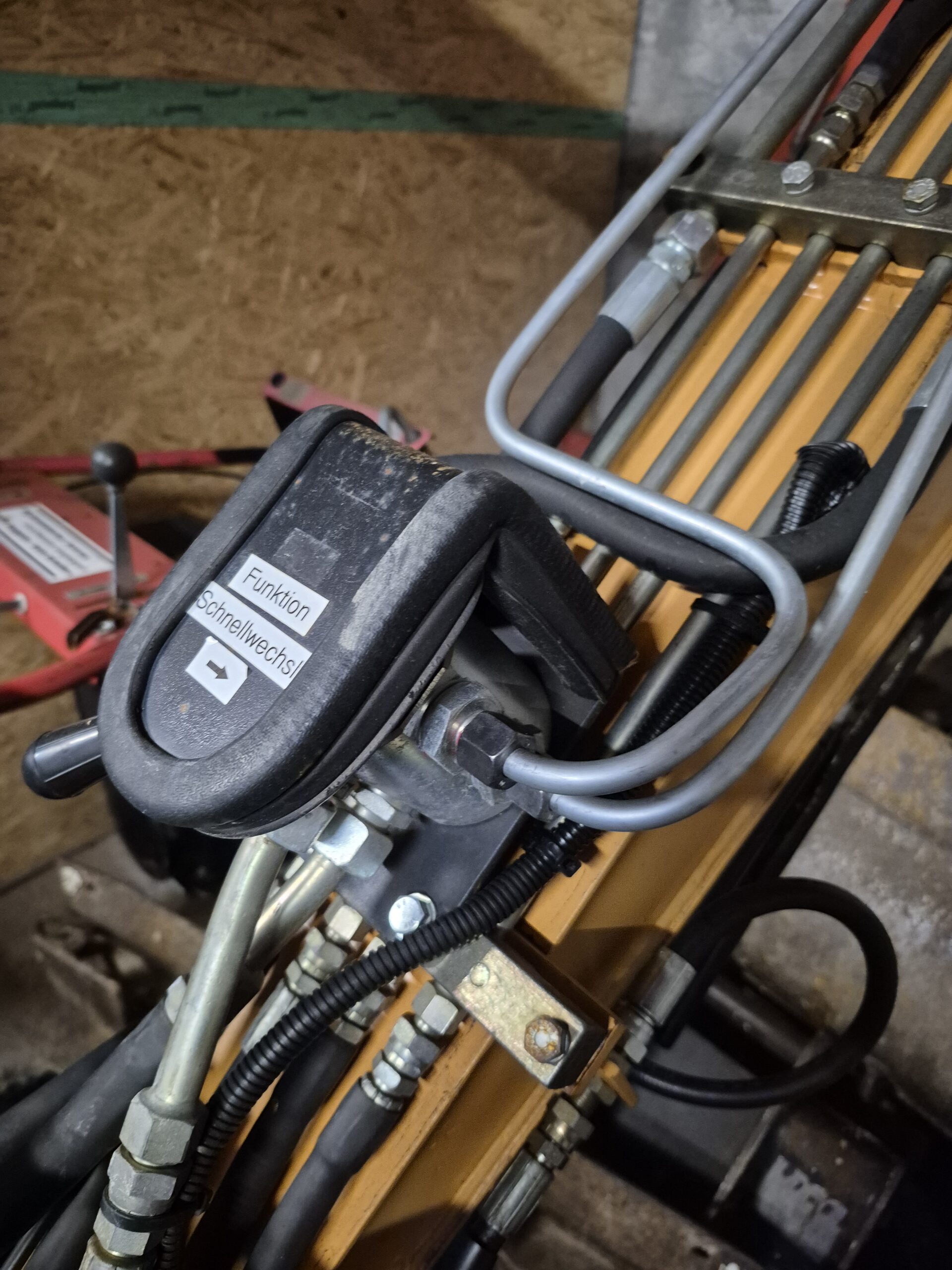 Cade 1,8to Bagger mit ca. 3500h – Bild 2