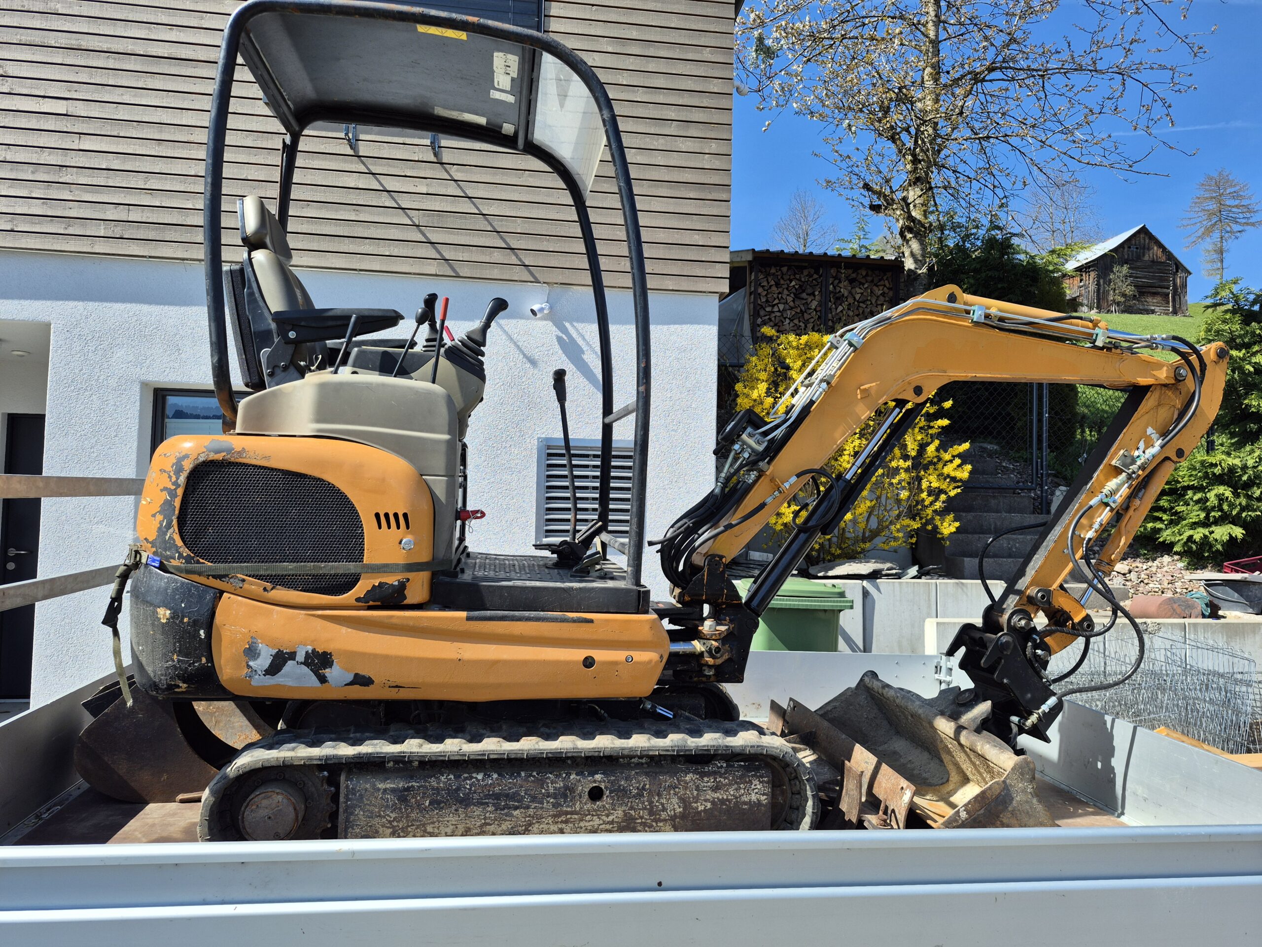 Cade 1,8to Bagger mit ca. 3500h – Bild 3